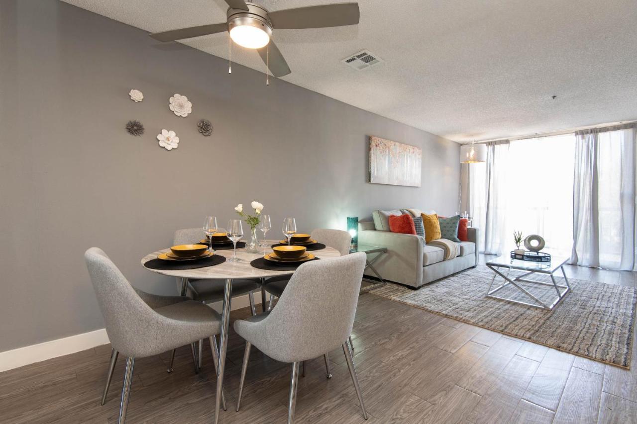 Luxury One Bedroom Apartments Free Parking&Pool Лос Анджелис Екстериор снимка